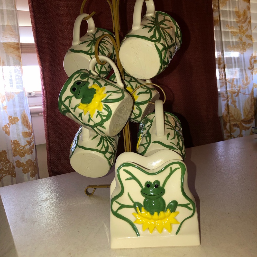Neil the Frog Candie Coffee Mug Sset